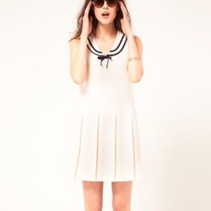 *RESERVED FOR @cchristensen21 DO NOT BUY* Boutique By Jaeger Sailor Dress